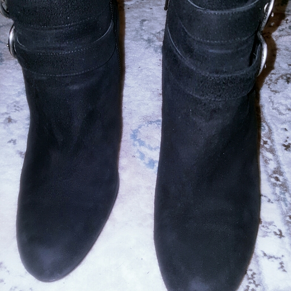 Stuart Weitzman Booties - Picture 5 of 5